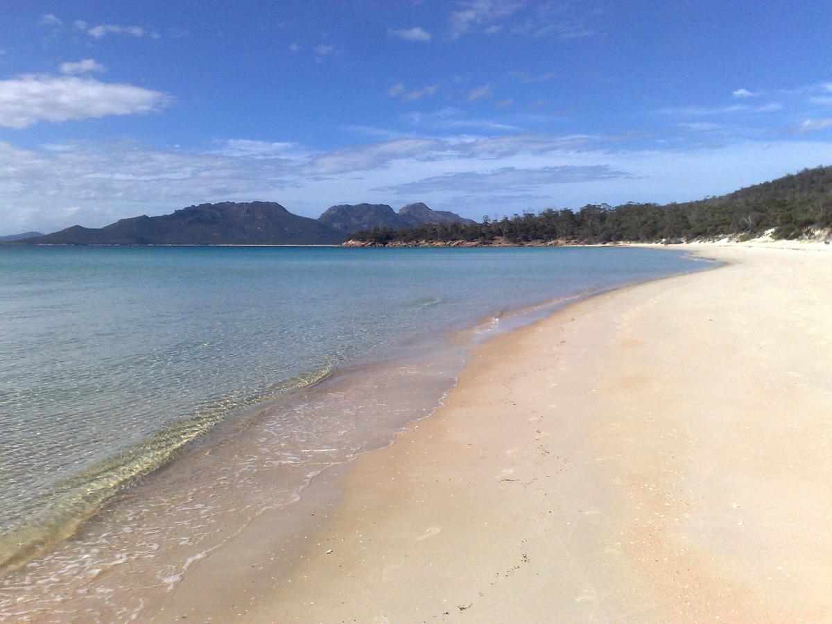 Malting Lagoon Guest House Coles Bay Buitenkant foto